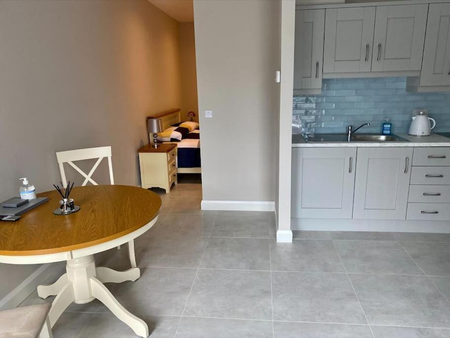 Erne Getaway No.7 Brand New 1 Bed Apartment Enniskillen Luaran gambar