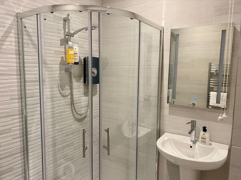 Erne Getaway No.7 Brand New 1 Bed Apartment Enniskillen Luaran gambar